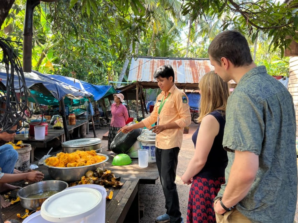 Small-Group Tour of Grand Circuit Temples with Banteay Srei | ®ExcursionMania