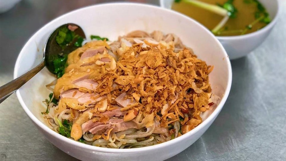 Hanoi: Michelin Guide Street Food Walking Tour | ®ExcursionMania