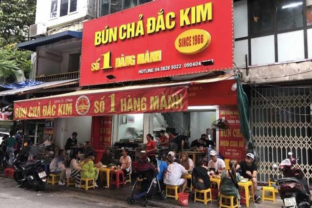 Hanoi: Michelin Guide Street Food Walking Tour | ®ExcursionMania