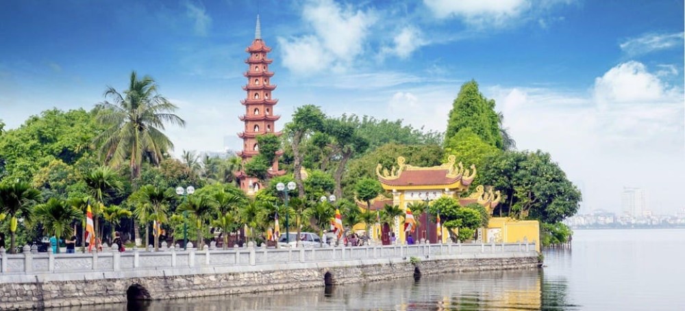 Half-Day Hanoi Foodie Tour By Motorbike | ®ExcursionMania