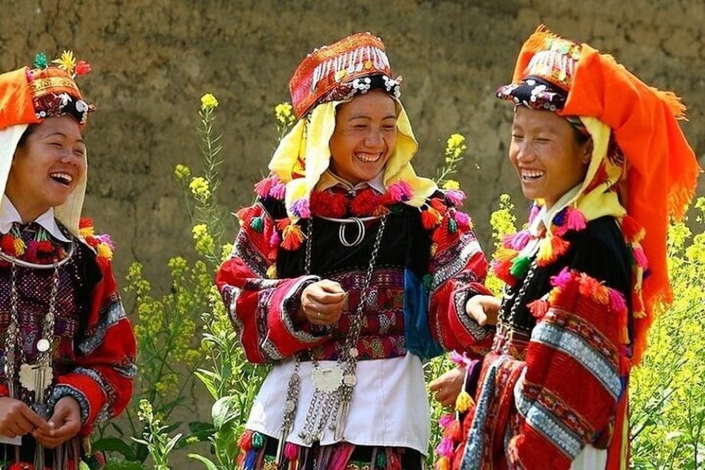 From Hanoi: 2-Day 2-Night Sapa Tour By Overnight Train | ®ExcursionMania