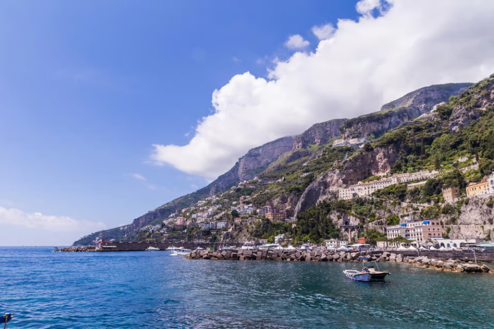 Sorrento: Full-Day Boat Tour to Positano, Amalfi and Ravello | ®ExcursionMania