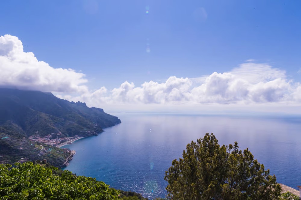 Sorrento: Full-Day Boat Tour to Positano, Amalfi and Ravello | ®ExcursionMania