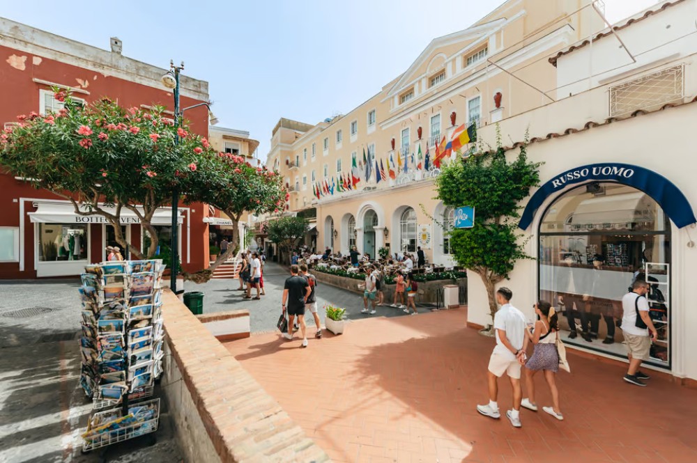 Sorrento: Coast and Capri Boat Trip with Limoncello Tasting | ®ExcursionMania