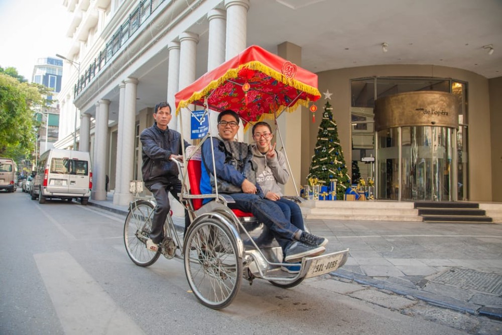 Hanoi Walking Street Food Tour & Cyclo Ride | ®ExcursionMania