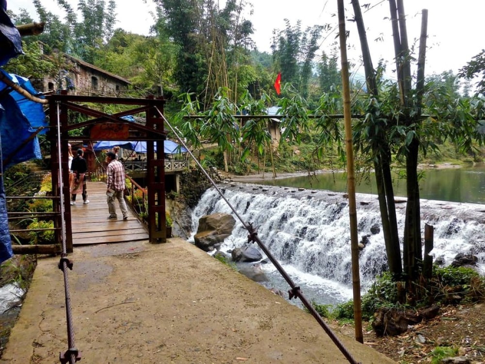 From Hanoi: Sapa 3-Day Medium Trek and Limousine Trip | ®ExcursionMania