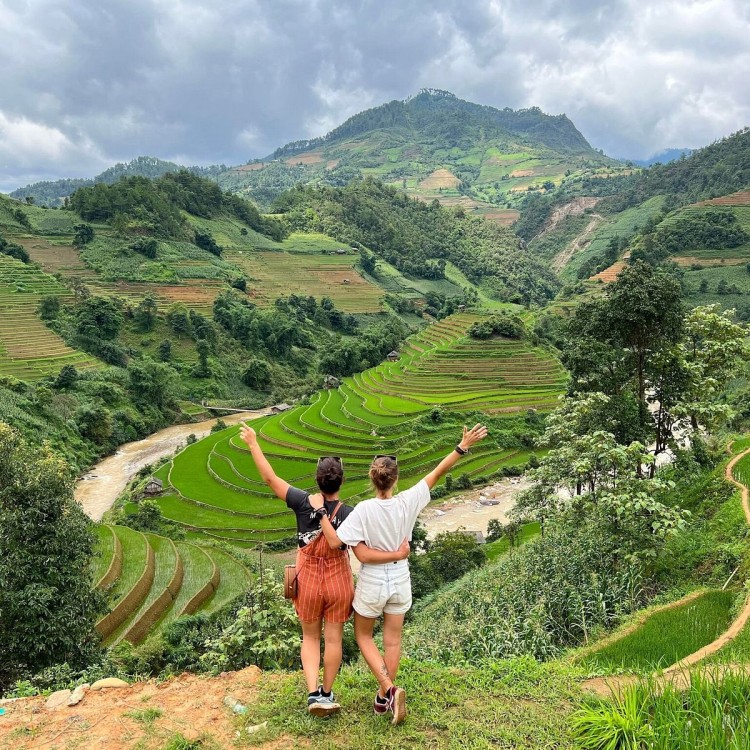 From Hanoi: Sapa 3-Day Medium Trek and Limousine Trip | ®ExcursionMania