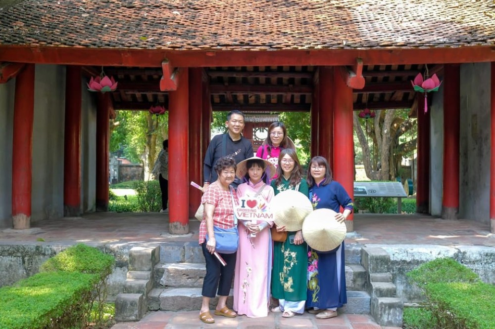 Hanoi: Full-Day City Tour and Water Puppet Show | ®ExcursionMania