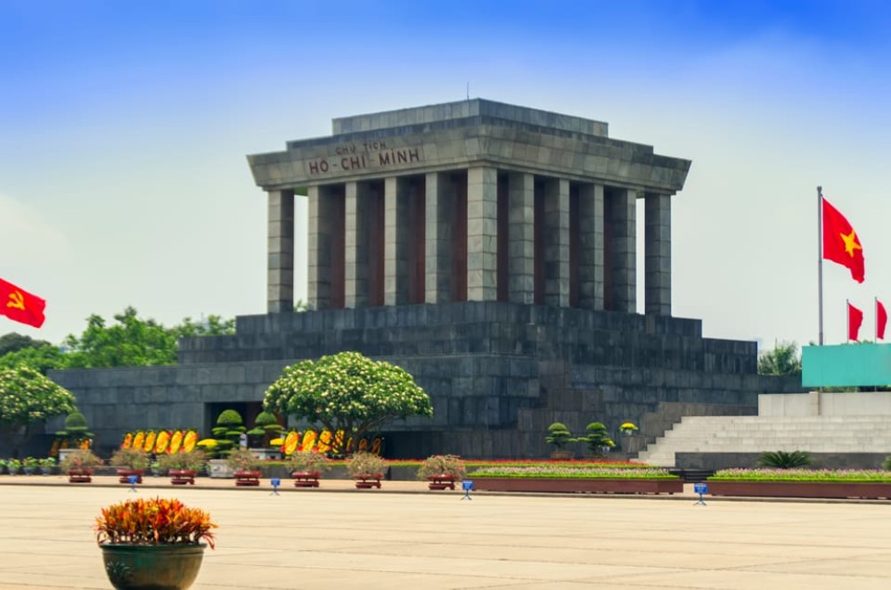 Hanoi: Full-Day City Tour and Water Puppet Show | ®ExcursionMania