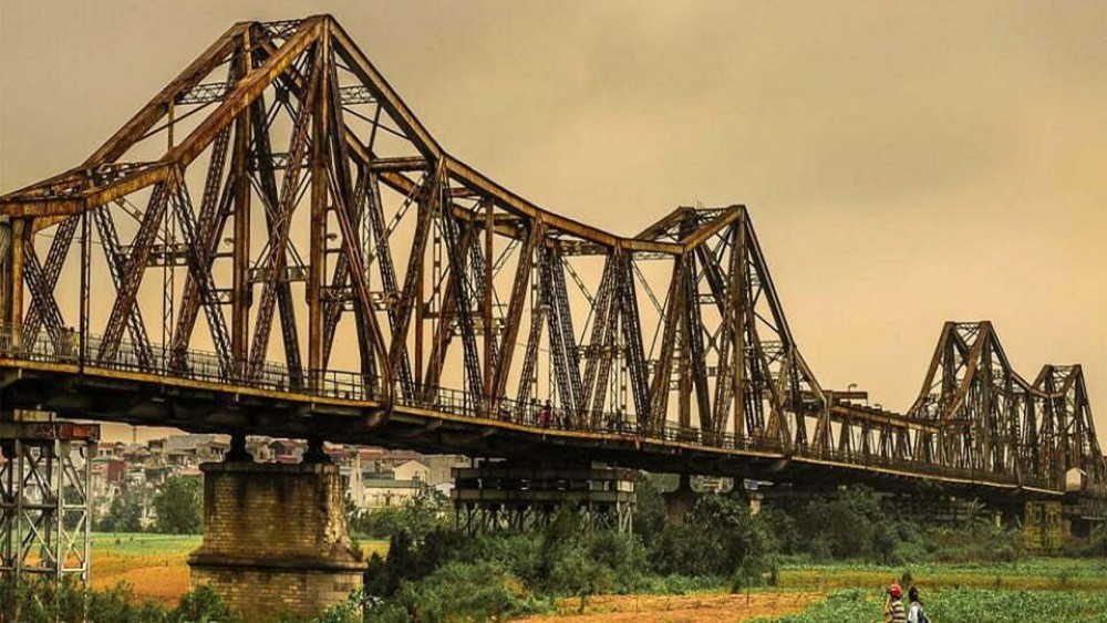 Discover Hanoi Train Street and Treasure on a Motorbike Tour | ®ExcursionMania