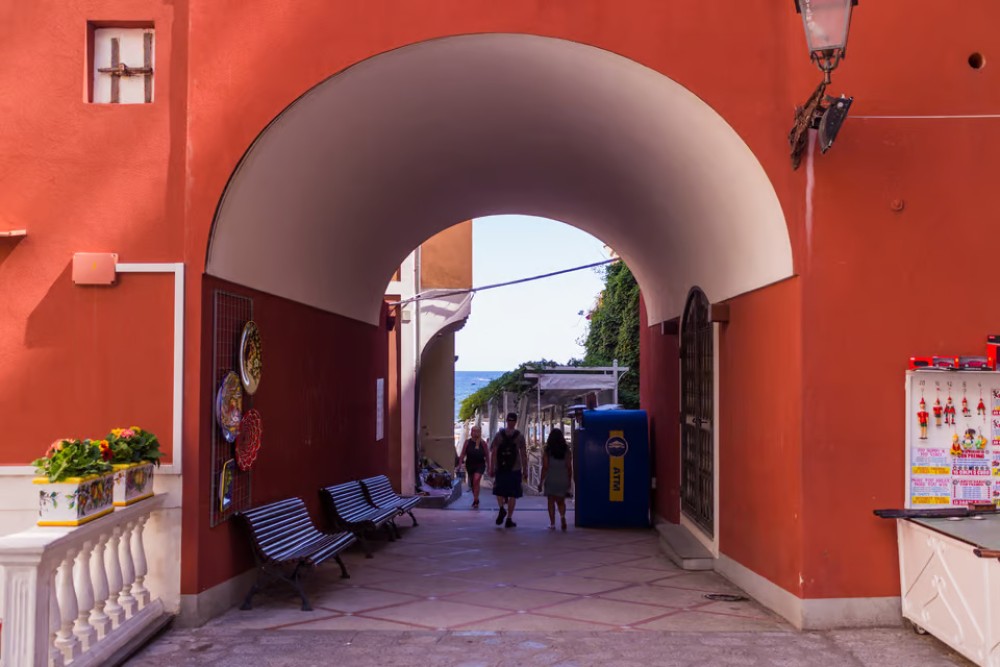 From Pompeii/Vico Equense: Amalfi, Positano, & Ravello Tour | ®ExcursionMania