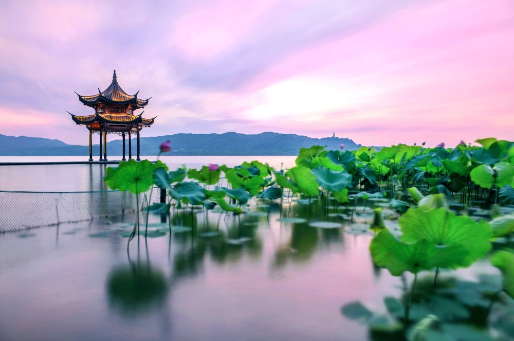 Hanoi: Sunset Highlights Tour With Ao Dai Costume | ®ExcursionMania