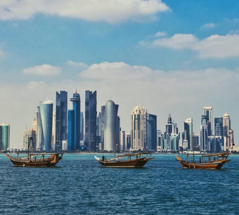 Doha: Traditional Dhow Cruise, Corniche & Skyline View | ®ExcursionMania