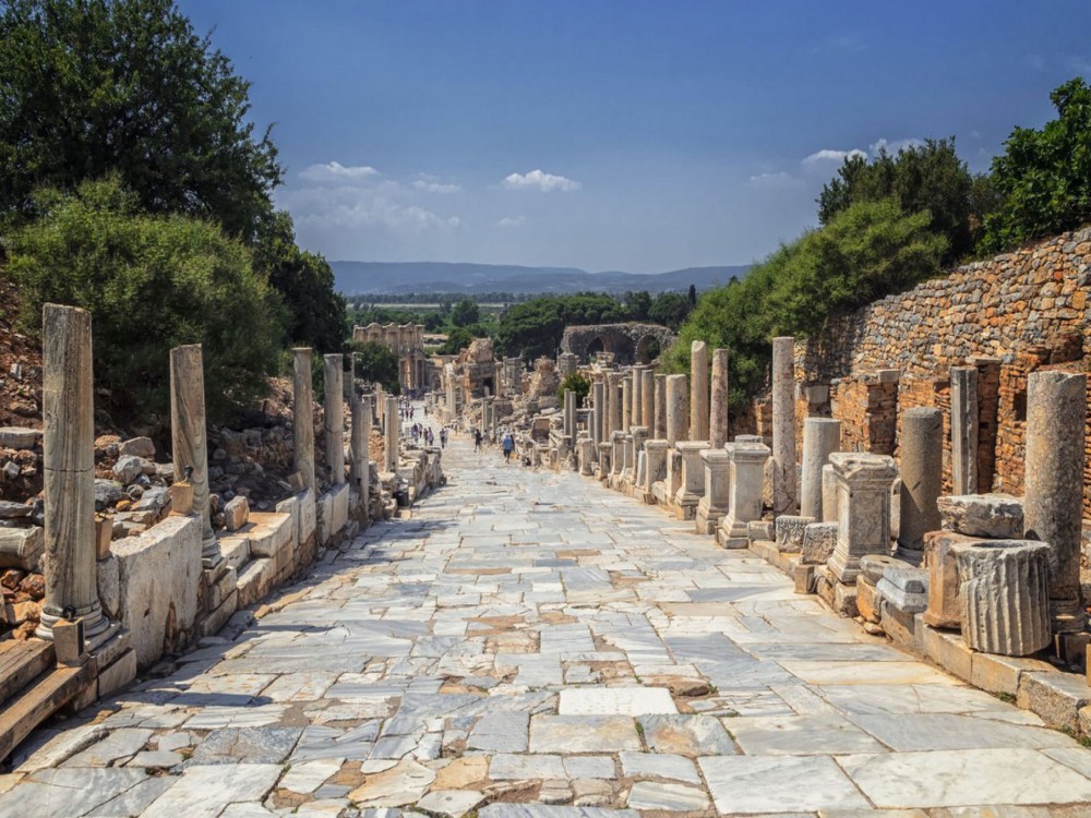 Cesme Private Day Trip to Ephesus Ancient City & House of Mary w/Lunch | ®ExcursionMania