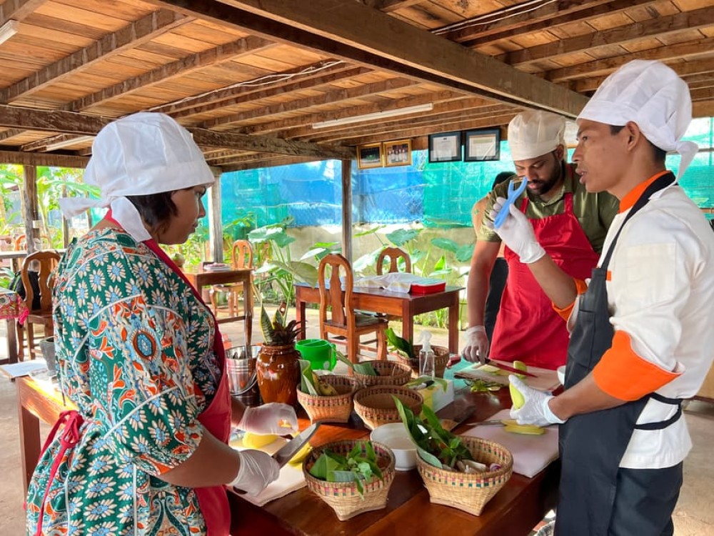 Siem Reap: Guided Day Trip to Local Village & Cooking Class | ®ExcursionMania