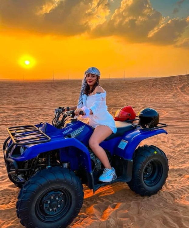 Doha: Quadbike/Desert Safari, Camel Ride, Sandboarding | ®ExcursionMania