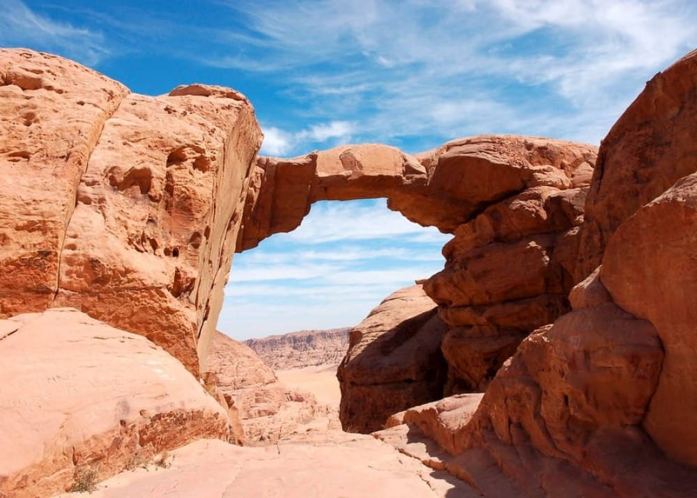 From Amman: Private Day Tour to Petra & Wadi Rum | ®ExcursionMania
