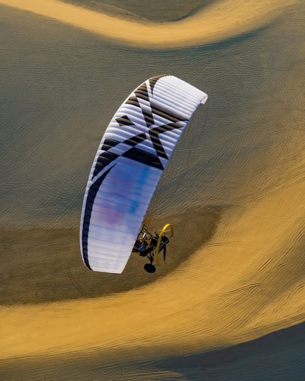 Qatar: Paratrike Air Tour with Hotel Transfers | ®ExcursionMania