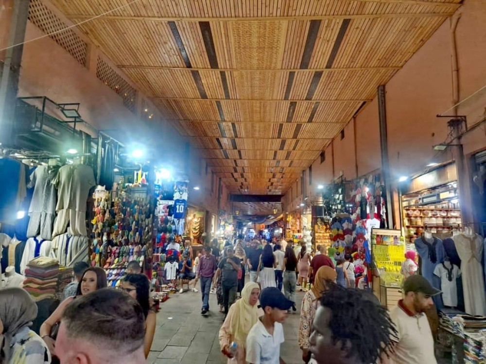Marrakech: Guided Tour by Night | ®ExcursionMania
