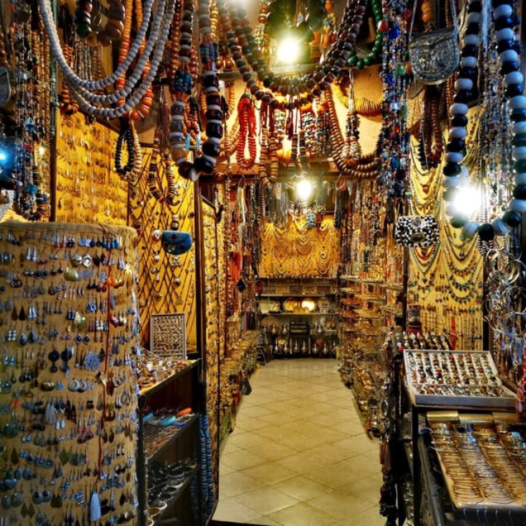 Marrakech Inviting Shop Around With Your Local Guide | ®ExcursionMania