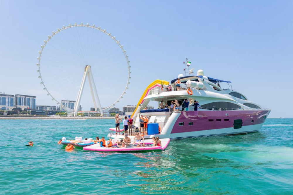 Dubai: Ride & Slide with Swimming, Snorkeling and BBQ Lunch | ®ExcursionMania