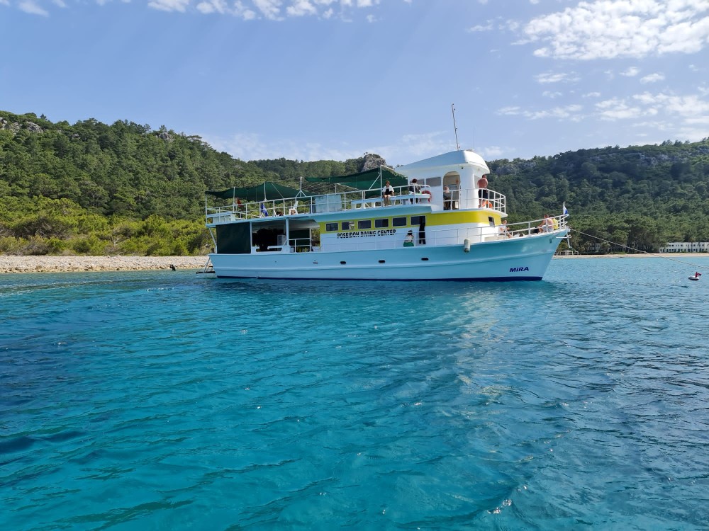 Kemer Scuba Diving Experience: 2 Dives, Lunch & Transfer | ®ExcursionMania