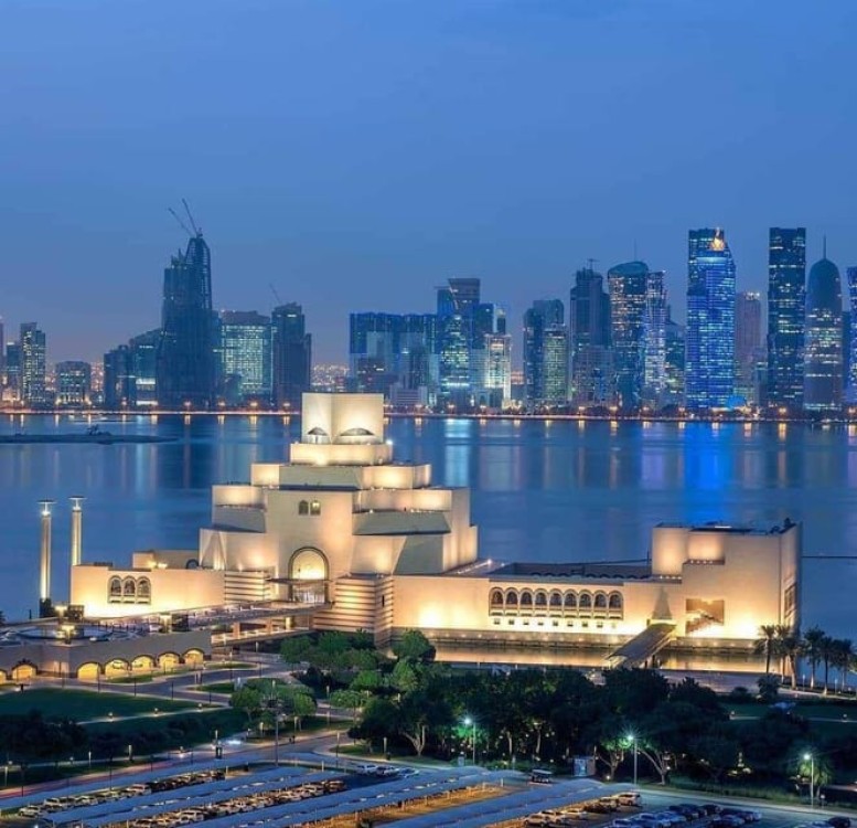 Doha City tour with Traditional Arabic Meal | ®ExcursionMania