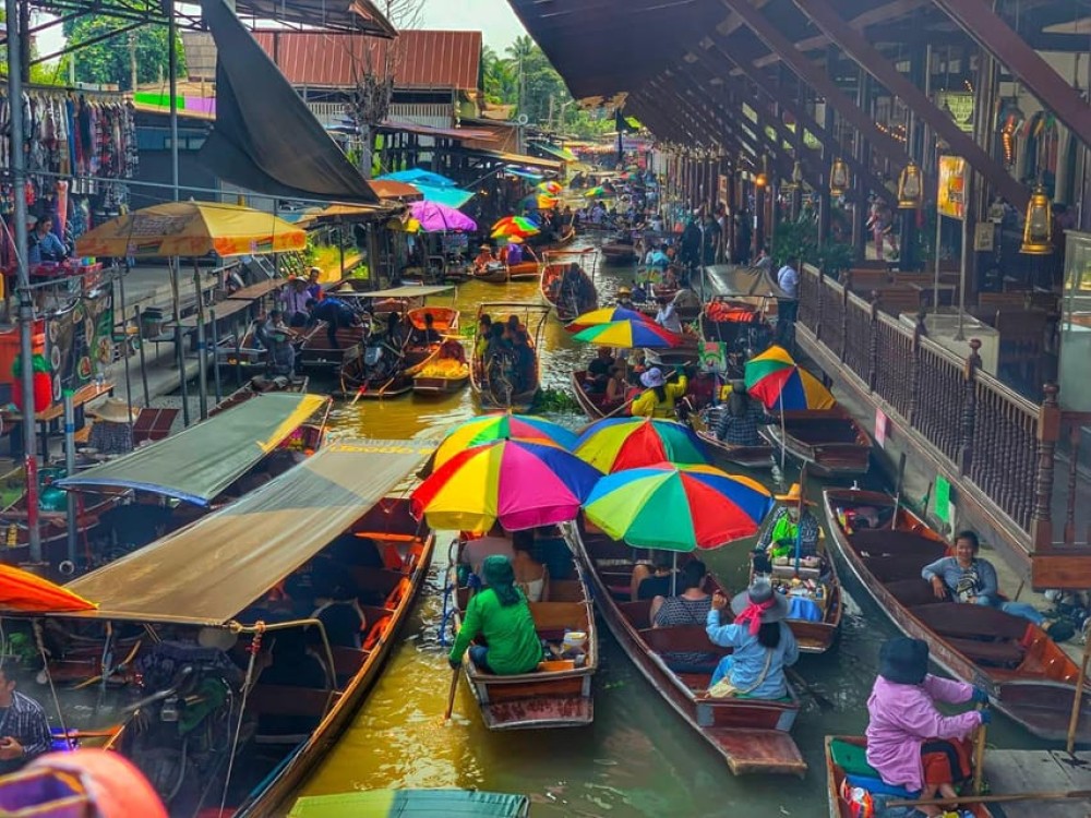 Bangkok: Train Market & Floating Market with Boat Ride | ®ExcursionMania