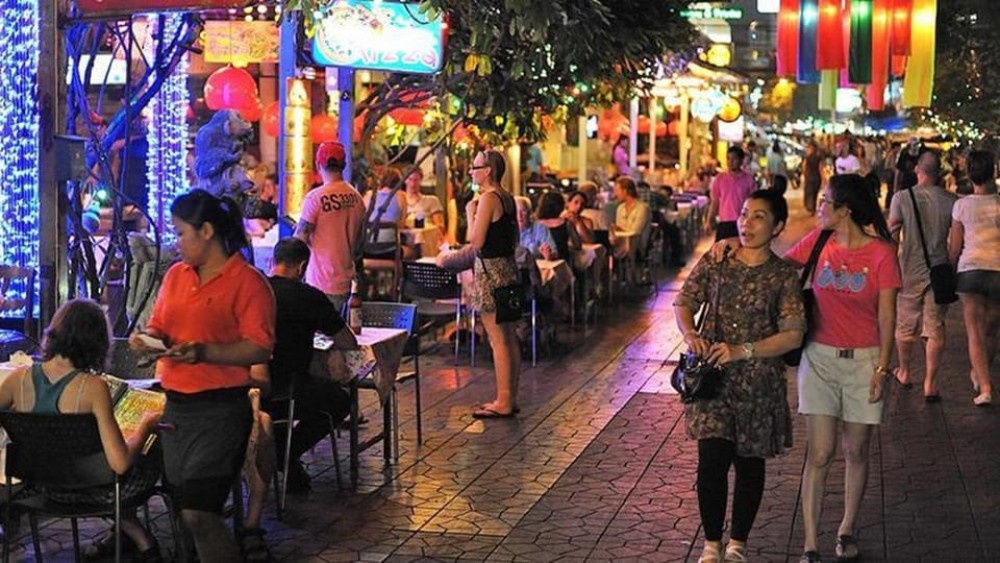 Bangkok: Tuk Tuk Adventure Bangkoks Magic Nightime | ®ExcursionMania