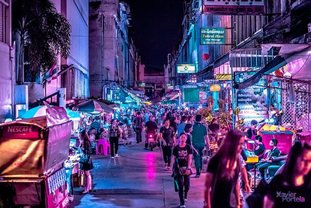 Bangkok: Tuk Tuk Adventure Bangkoks Magic Nightime | ®ExcursionMania