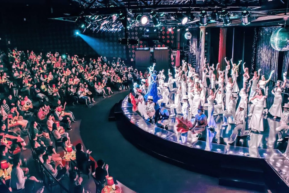 Bangkok: Calypso Cabaret Show with Thai Set Dinner | ®ExcursionMania