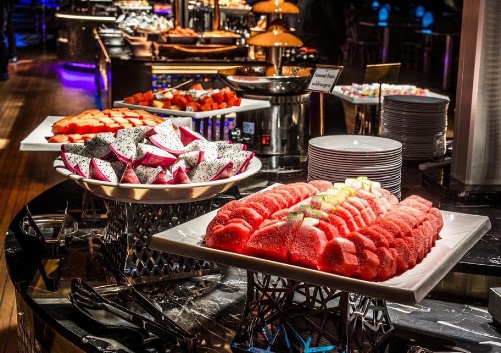 Bangkok: Royal Princess River Dinner Cruise with Live Music | ®ExcursionMania