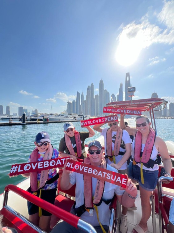 Dubai Speedboat Sightseeing Tour Atlantis and Burj al Arab | ®ExcursionMania