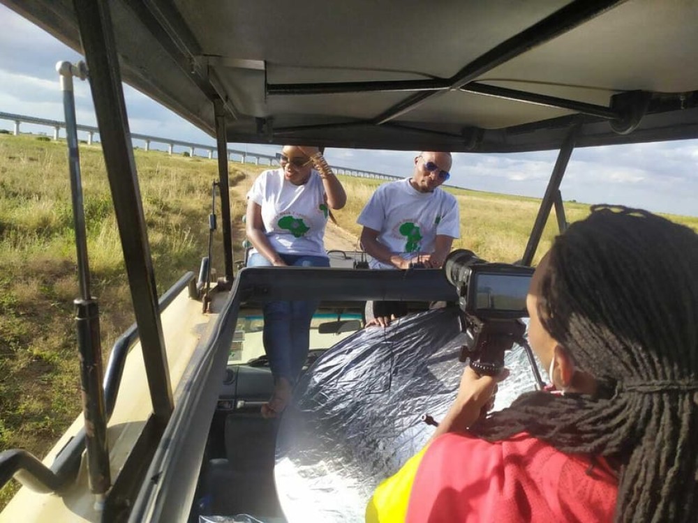 Nairobi National Park, Elephants, Giraffes & Bomas Day Trip | ®ExcursionMania