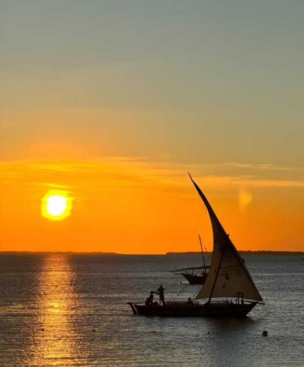 Zanzibar: Nungwi and Kendwa Sunset Dhow Cruise with Transfer | ®ExcursionMania