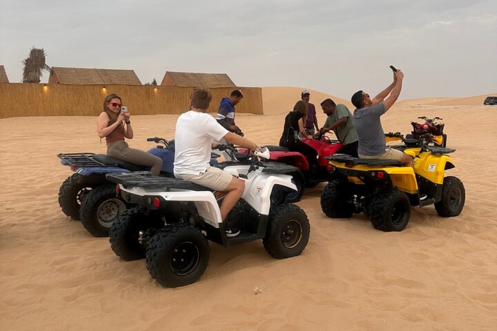 Abu Dhabi: Private Evening Desert Safari with BBQ and Live Shows | ®ExcursionMania