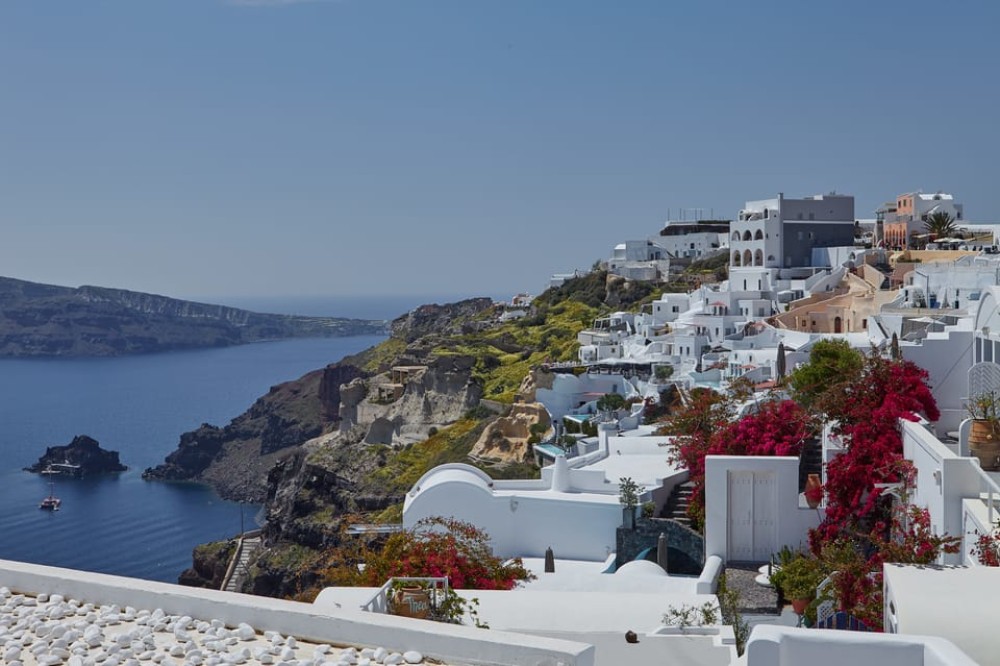 Santorini: Private Day Tour with Guide | ®ExcursionMania