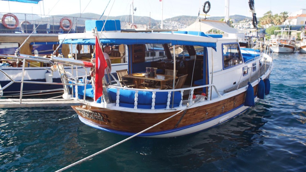 3-Hour Private Sunset Boat Tour With Dinner in Bodrum | ®ExcursionMania