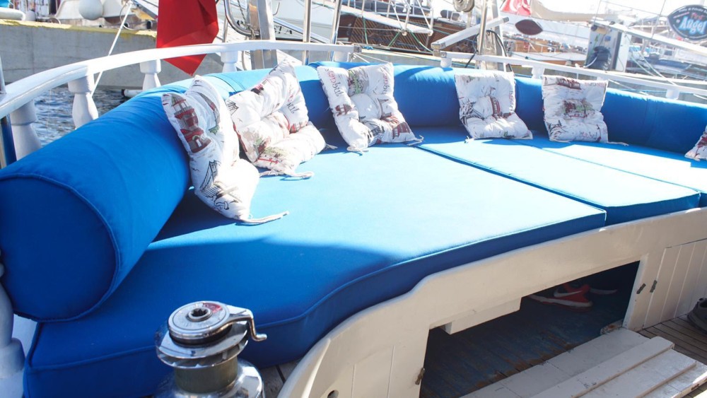 3-Hour Private Sunset Boat Tour With Dinner in Bodrum | ®ExcursionMania