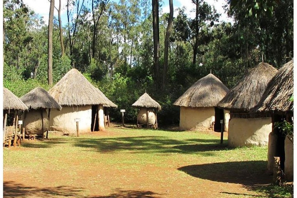 Nairobi Cultural Day and Souvenir Gift Shops Visit From Nairobi | ®ExcursionMania