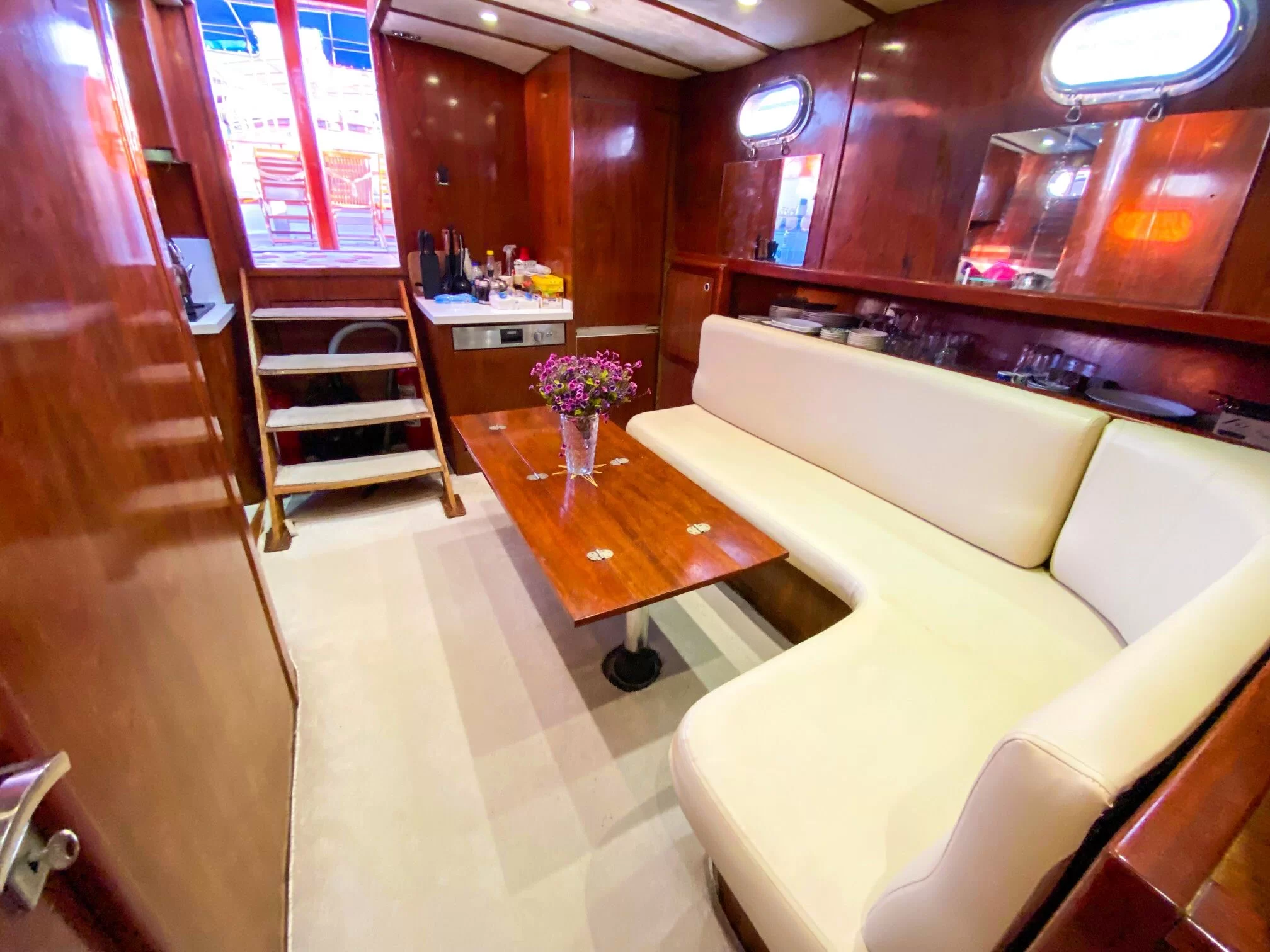 Private VIP Gulet Boat Tour With Lunch in Bodrum For 6 Hour | ®ExcursionMania