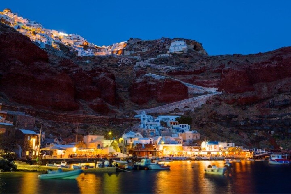 Private Oia and Ammoudi Sunset Experience | ®ExcursionMania