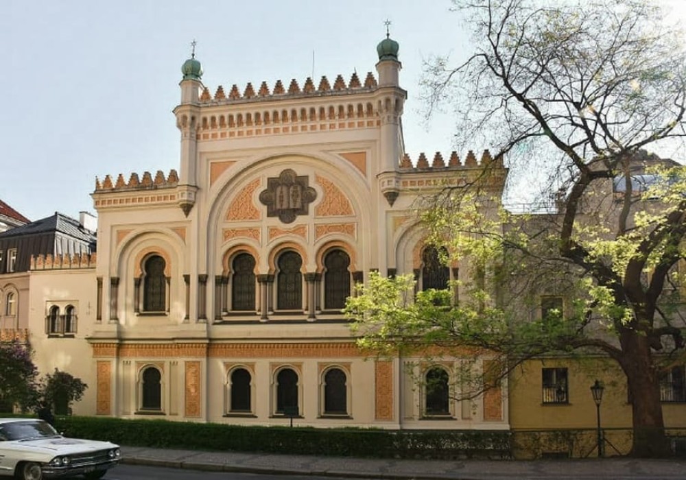 Prague: Old Town and Jewish Quarter Guided Walking Tour | ®ExcursionMania