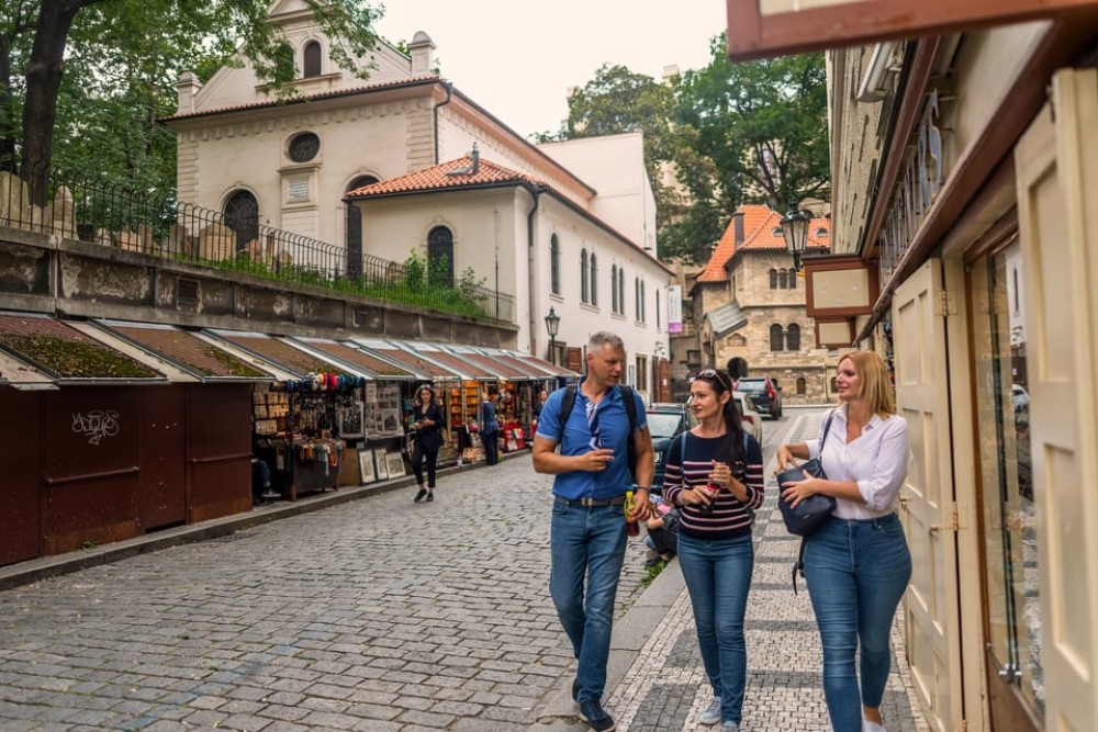 Prague: Old Town and Jewish Quarter Guided Walking Tour | ®ExcursionMania