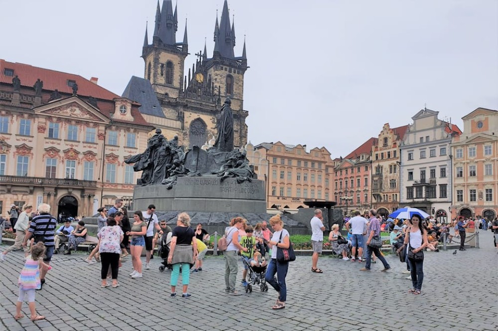Prague Castle: Admission Ticket With Transfer And Audioguide | ®ExcursionMania