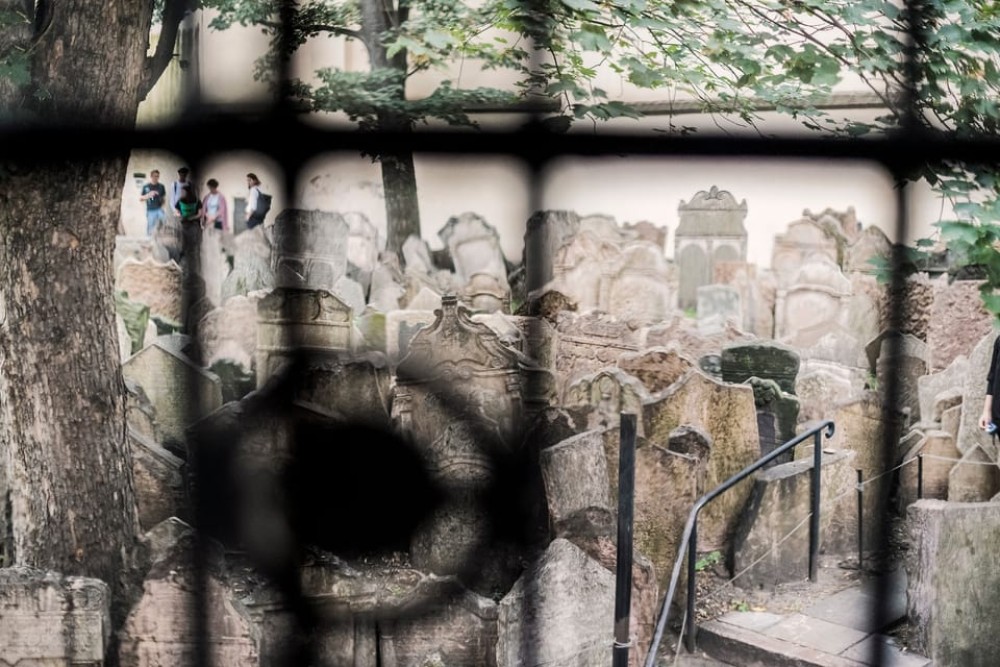 Prague: Jewish Quarter Ticket with optional Audio Guide | ®ExcursionMania