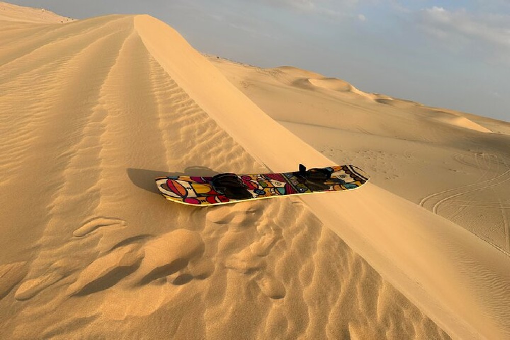 Private Sunrise Safari in Abu Dhabis Desert | ®ExcursionMania