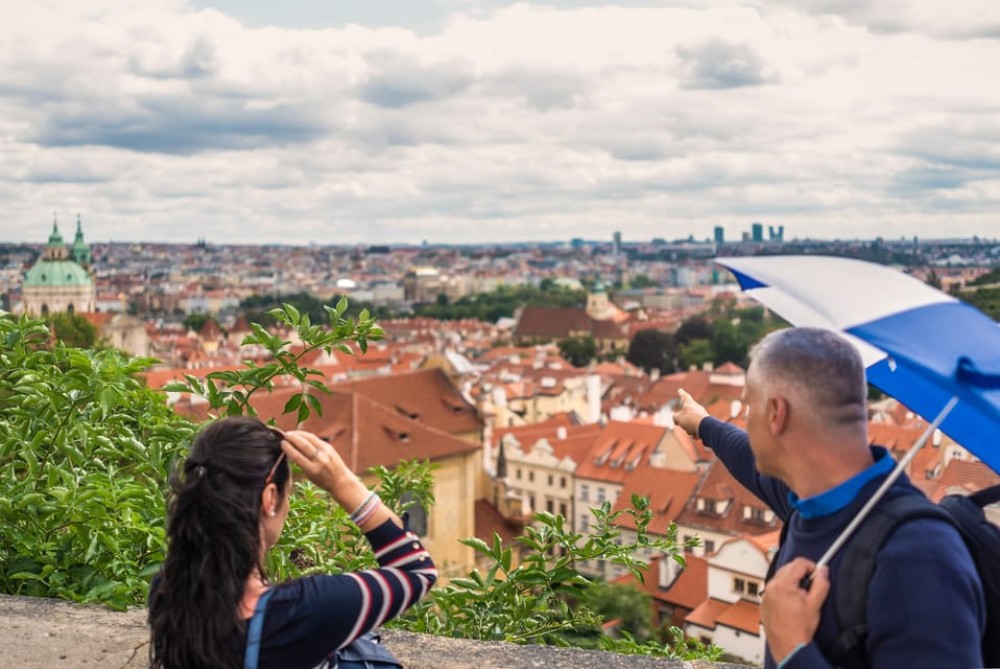 Prague: 6-Hour Tour with River Boat Cruise and Lunch | ®ExcursionMania