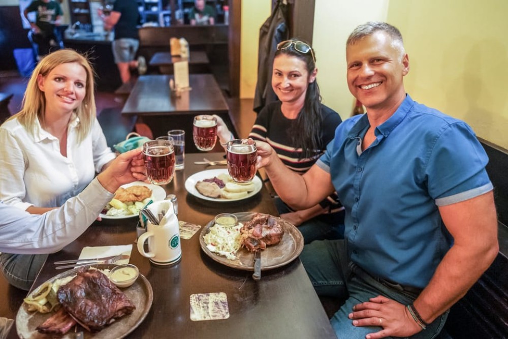 Prague: 6-Hour Tour with River Boat Cruise and Lunch | ®ExcursionMania