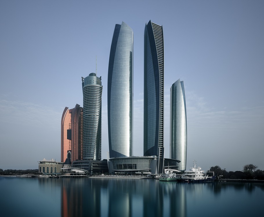 Premium Abu Dhabi Tour: Grand Mosque, Royal Palace & Etihad Tower | ®ExcursionMania